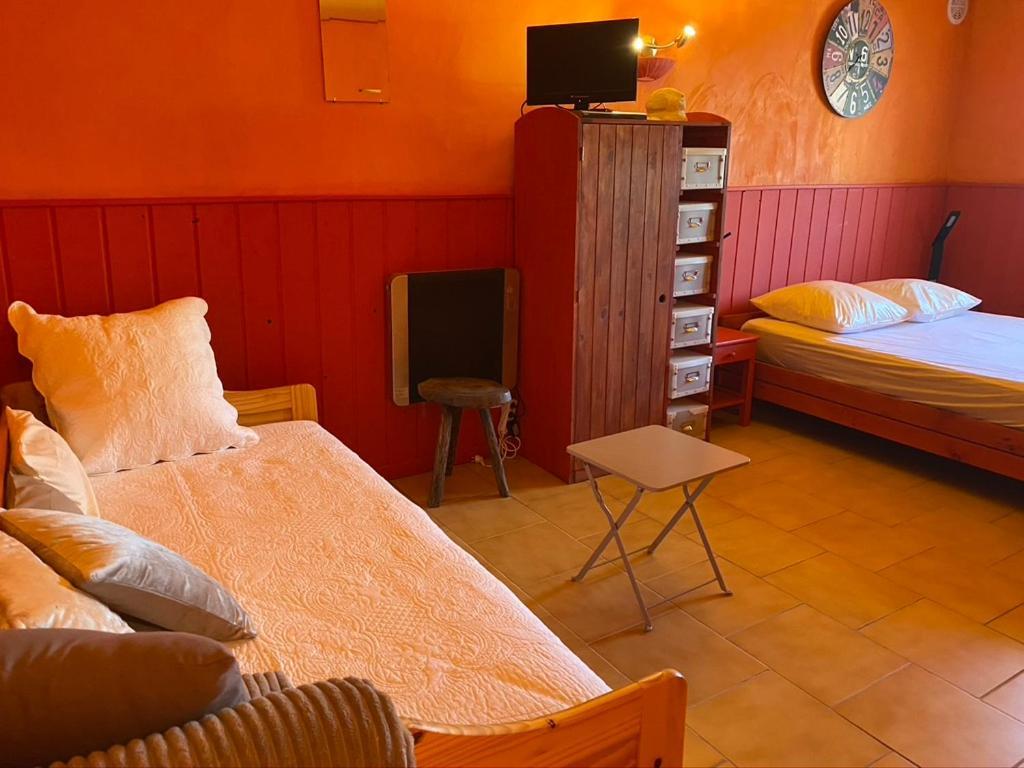 Le Pressoir - Gites Et Meubles De Tourisme - 2 Etoiles Dolus d'Oléron Kamer foto